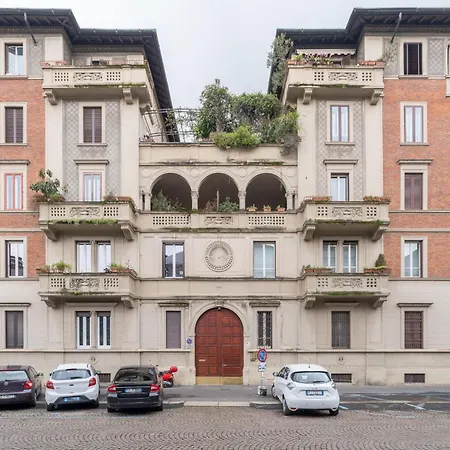 Plinio * Milan