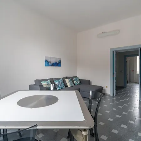 Plinio Apartment