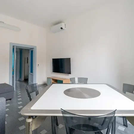 Plinio Apartament